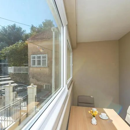 Rilovic - Premium One Bedroom With Loggia And Sea View